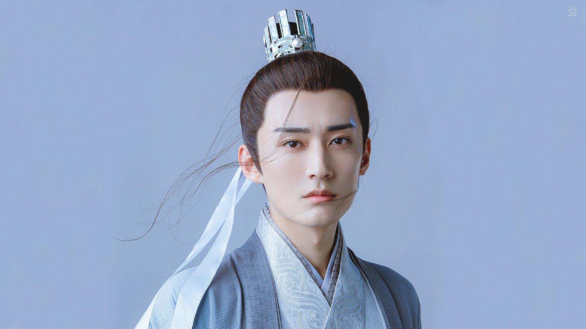 绿色智能LED足球场照明系统在全国推广,节能环保,足球场灯具安装大样图